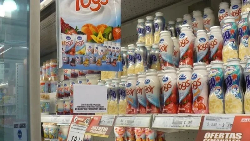 Cierra una histórica fábrica de yogures y flanes y 400 trabajadores quedan en la calle