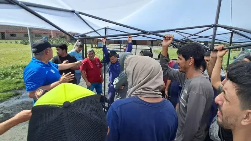 La UOM denuncia “industricidio” tras el cierre de NEBA y suspensiones en Longvie